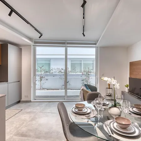 Апартаменты Cozy 1br At Cavarra Gardens Sleeps 2 Bahar ic-Caghaq