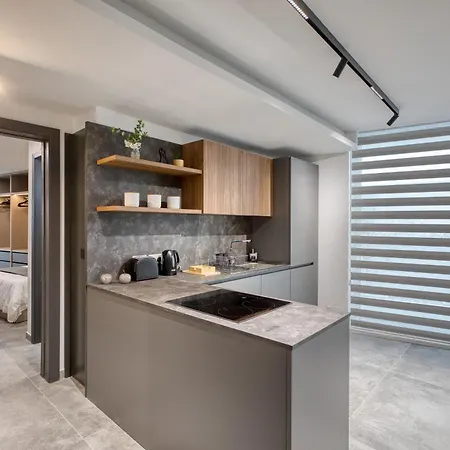 Cozy 1br At Cavarra Gardens Sleeps 2 Апартаменты *