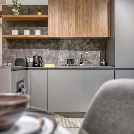 Cozy 1br At Cavarra Gardens Sleeps 2 * Bahar ic-Caghaq