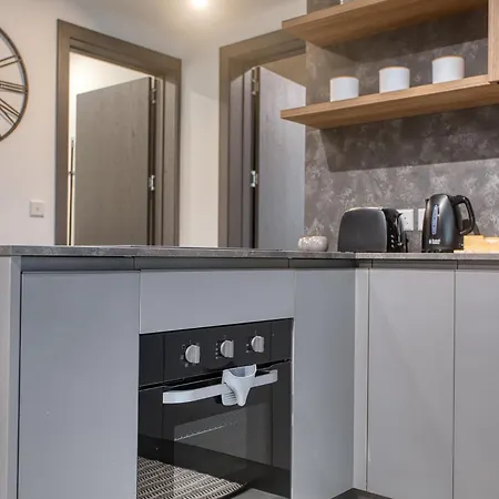 Апартаменты Cozy 1br At Cavarra Gardens Sleeps 2 Bahar ic-Caghaq