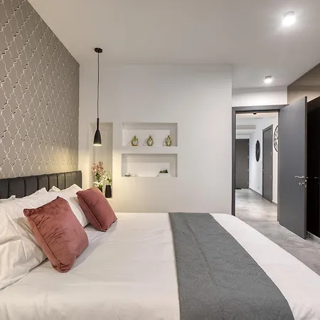 Cozy 1br At Cavarra Gardens Sleeps 2 *