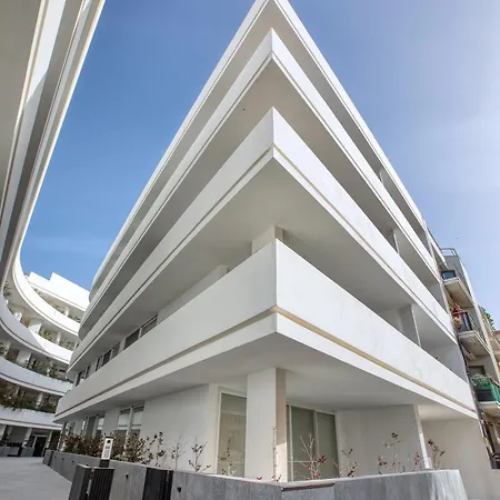Cozy 1br At Cavarra Gardens Sleeps 2 Апартаменты *