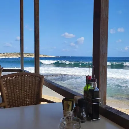 Cozy 1br At Cavarra Gardens Sleeps 2 Апартаменты *